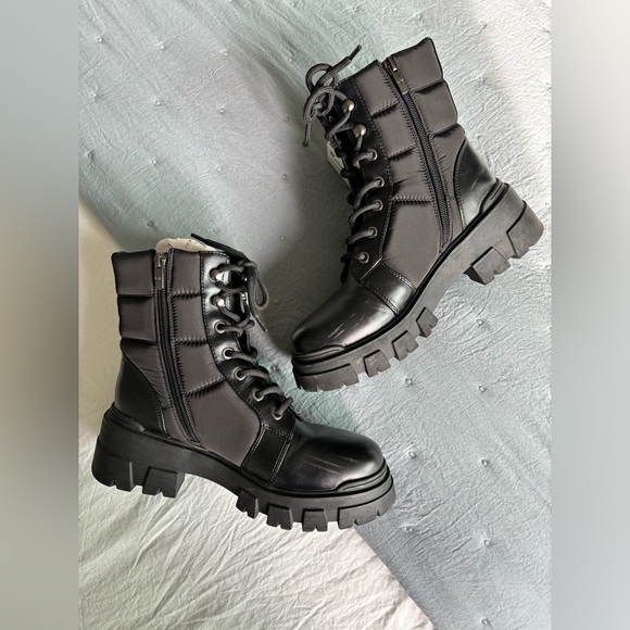 Marc Fisher combat boots - Picture 5 of 6